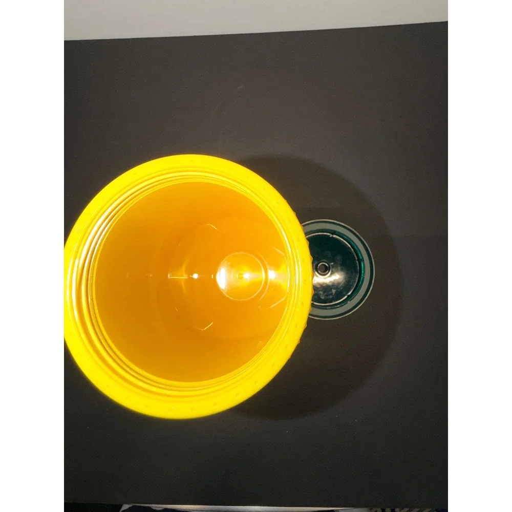 Starbucks no stains